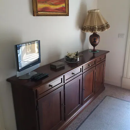 Palazzotamborino شقة